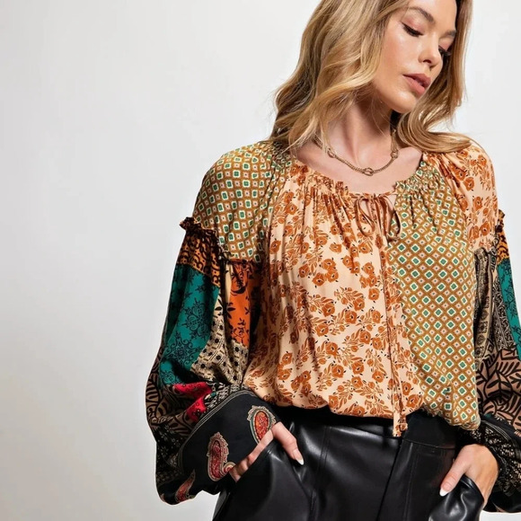 New! Easel Mimi Vintage Boho Printed Challis Blouse - Picture 2 of 5